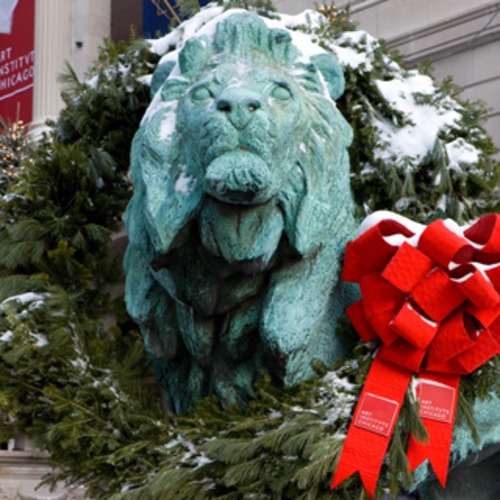 Wreathing of the Lions at the Art Institute