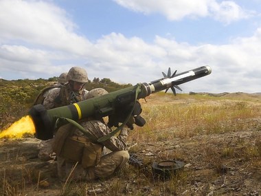 US approves sale of Javelin anti-tank missiles to Ukraine