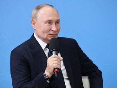 Путін прокоментував можливі удари далекобійною зброєю вглиб РФ