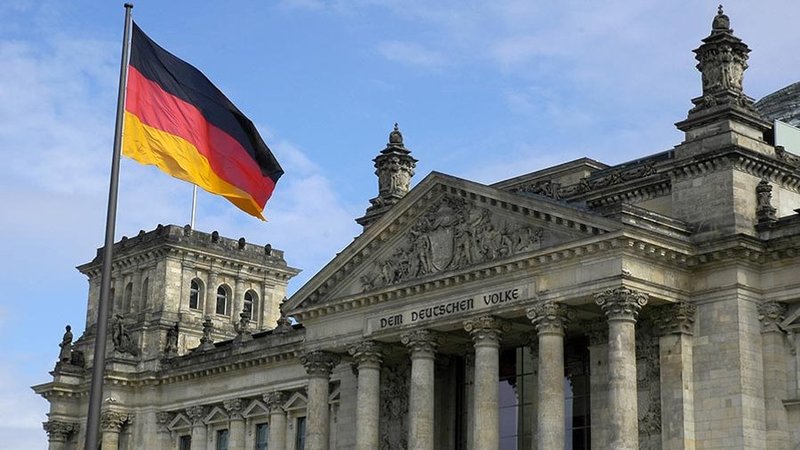 У Німеччині арештували працівника Бундесверу за підозрою у шпигунстві на РФ